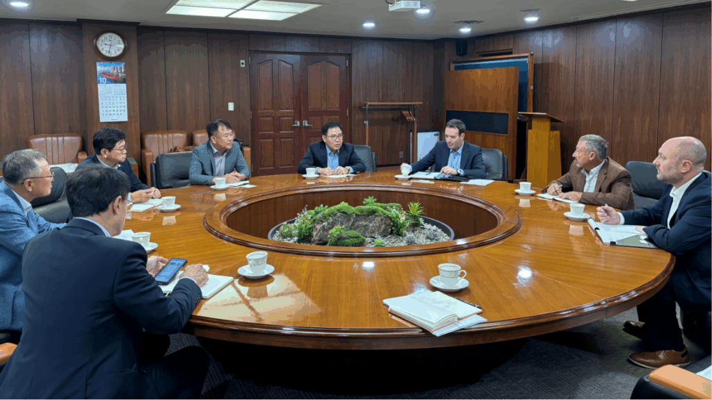 USW Leadership Team in South Korea