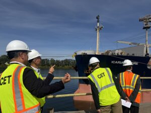 Japanese group at export terminal
